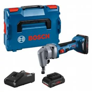 Bosch GNA 18V-16 E Akkus Lyukasztó (2x akku ProCORE18V 4.0 Ah, gyorstöltő
GAL 18V-40, L-BOXX 136)