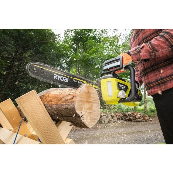 Ryobi MAX POWER RY36CSX40B-160 36v szénkefe nélküli 40cm láncfűrész 6,0ah akkuval és töltővel 5133004899