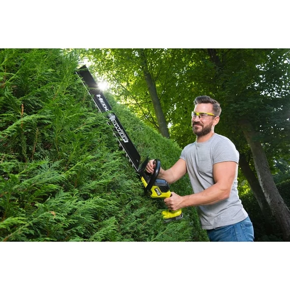 Ryobi ONE+ HP RY18HTX60A-0 18V szénkefementes akkumulátoros 60cm-es sövényvágó akku és töltő nélkül 5133004906