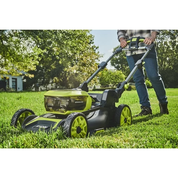 Ryobi MAX POWER RY36LMXSP46A-150 36V szénkefe nélküli 46 cm-es önjáró fűnyíró 5,0ah akkuval és töltvel  5133004913