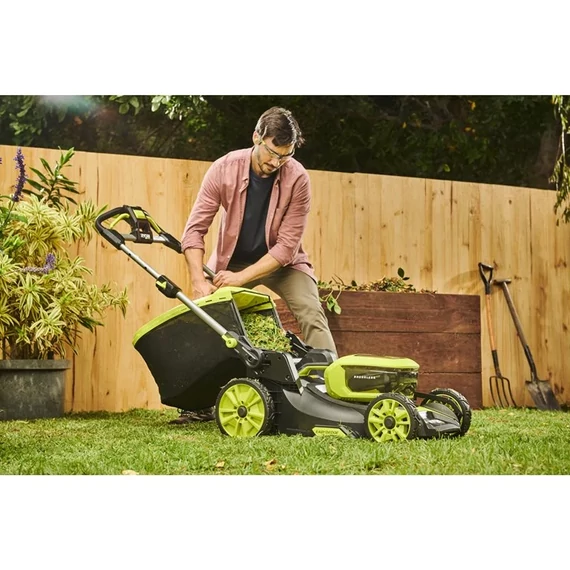 Ryobi MAX POWER RY36LMXSP46A-150 36V szénkefe nélküli 46 cm-es önjáró fűnyíró 5,0ah akkuval és töltvel  5133004913