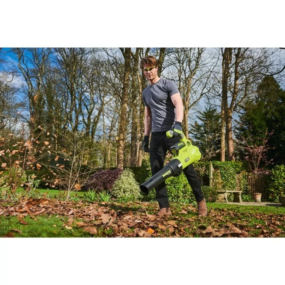 Ryobi MAX POWER RY36BLXA-0 akkumulátoros szénke nélküli WHISPER™ lombfúvó akkumulátor és töltő nélkül 5133004916
