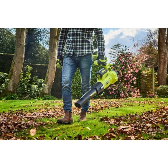 Ryobi MAX POWER RY36BLXA-0 akkumulátoros szénke nélküli WHISPER™ lombfúvó akkumulátor és töltő nélkül 5133004916