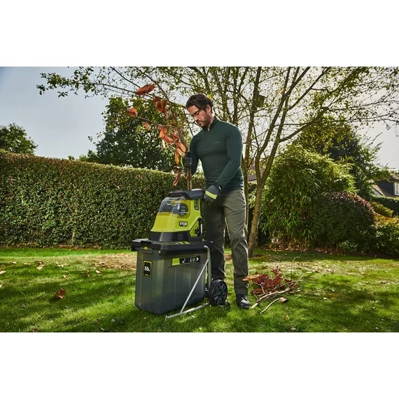 Ryobi MAX POWER RY36SHX40-0 36V akkumulátoros csendes működésű aprítógép akkumulátor és töltő nélkül 5133005451
