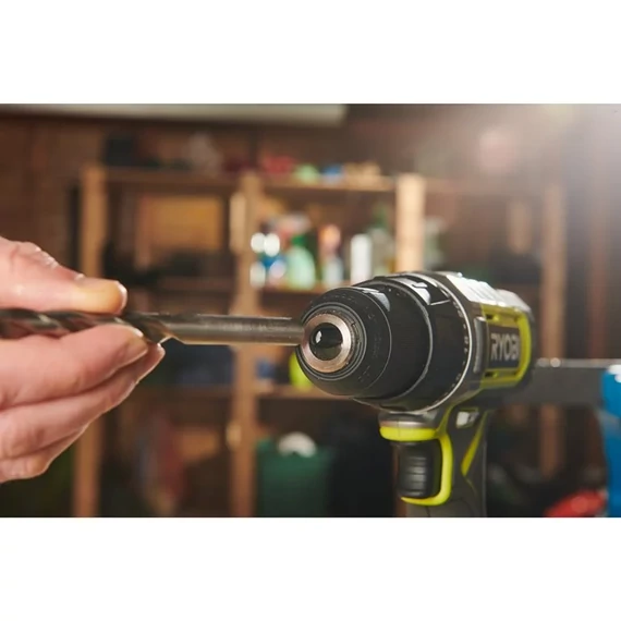 Ryobi ONE+ RDD18-2C52S 18V akkus fúró-csavarbehajtó 2ah és 4ah akkukal és töltővel táskában 5133005522