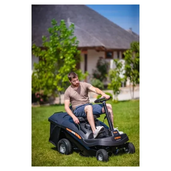 Villager VTR 650 Fűnyíró traktor Ingyenes beüzemelés és házhozszállítással 051438