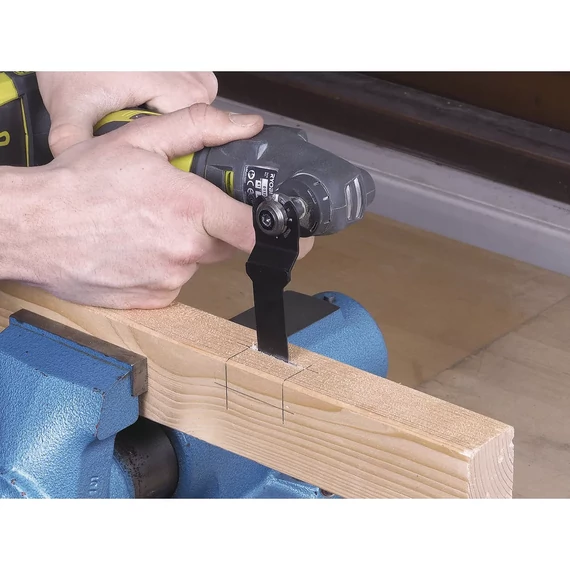 3989000 Wolfcraft Merülőfűrészlap 22mm rezgőkéses gépekhez (fa, gipszkarton, műanyag)