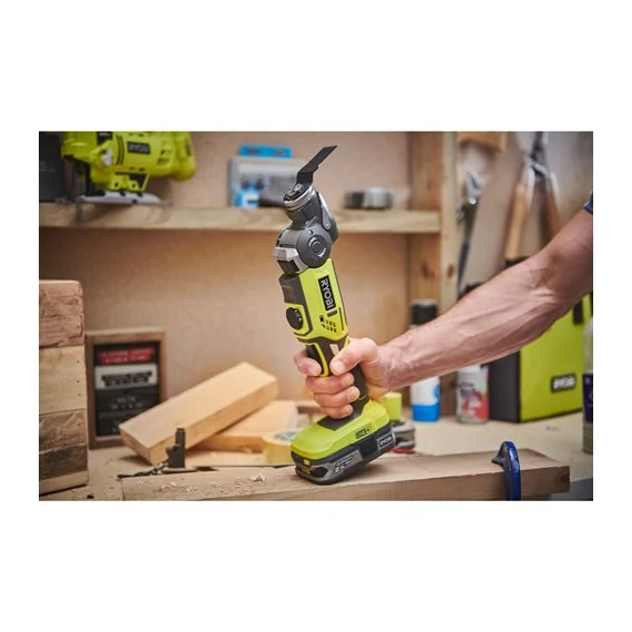 5133002466 Ryobi ONE+ R18MT-0 18v dönthetőfejes multifunkciós gép akku és töltő nélkül + TARTOZÉKOK