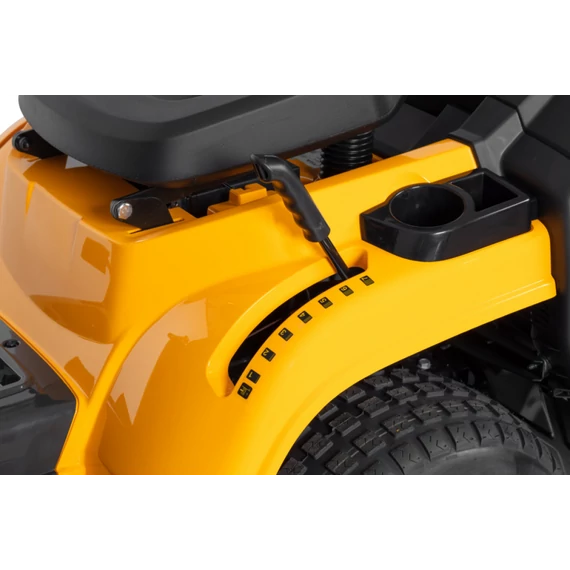 2T2000481/ST3 STIGA fűgyűjtős fűnyíró traktor ESTATE 384 M