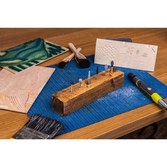 Ryobi RAR702 8,5 mm-es horonymaró