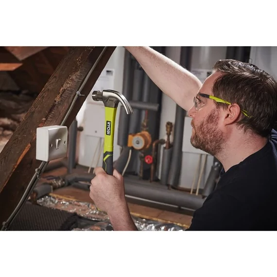 Ryobi RHHCC560 560 g üvegszálas szegkihúzó kalapács